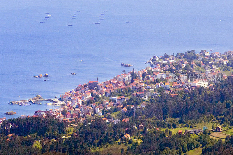 帕尔梅拉，海港和村庄Rías Baixas，加利西亚，西班牙。